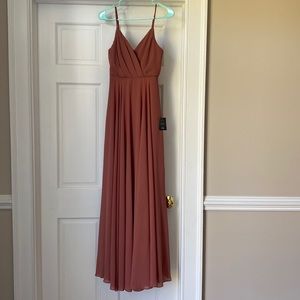 Lulus bridesmaids dress. Lined. NEVER WORN.